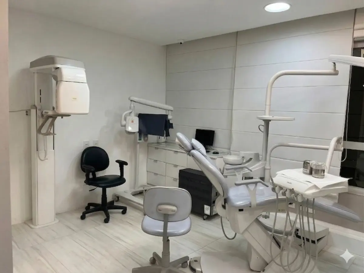 Consultório da Art Dental com equipamento de Raio-X Panorâmico Digital Vatech Pax-i no Mirai Office Belém
